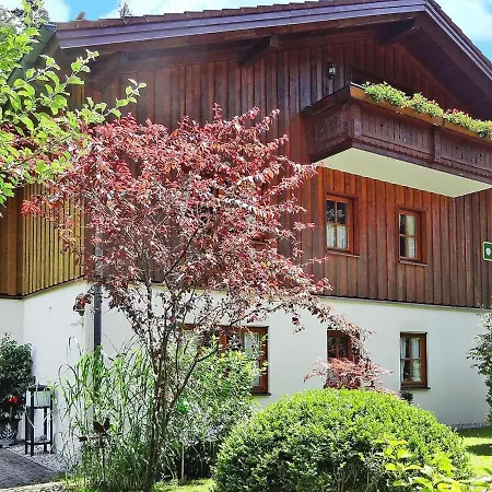 بيت للعطل In Near Salzburg With Sauna *