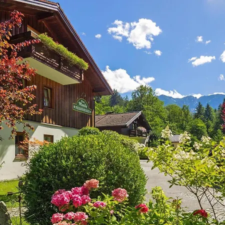 In Near Salzburg With Sauna بيت للعطل *