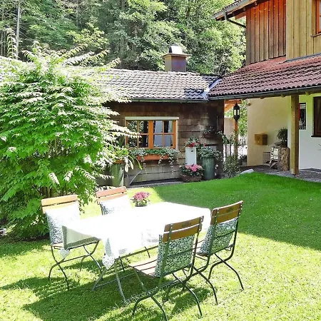 In Near Salzburg With Sauna بيت للعطل بايريش جماين